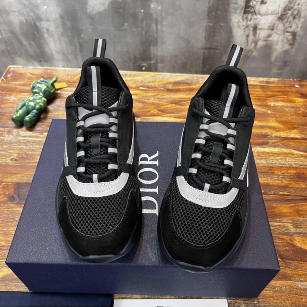 Dior Men's Black and Gray Sneakers Worn/New - Picture 2 of 5